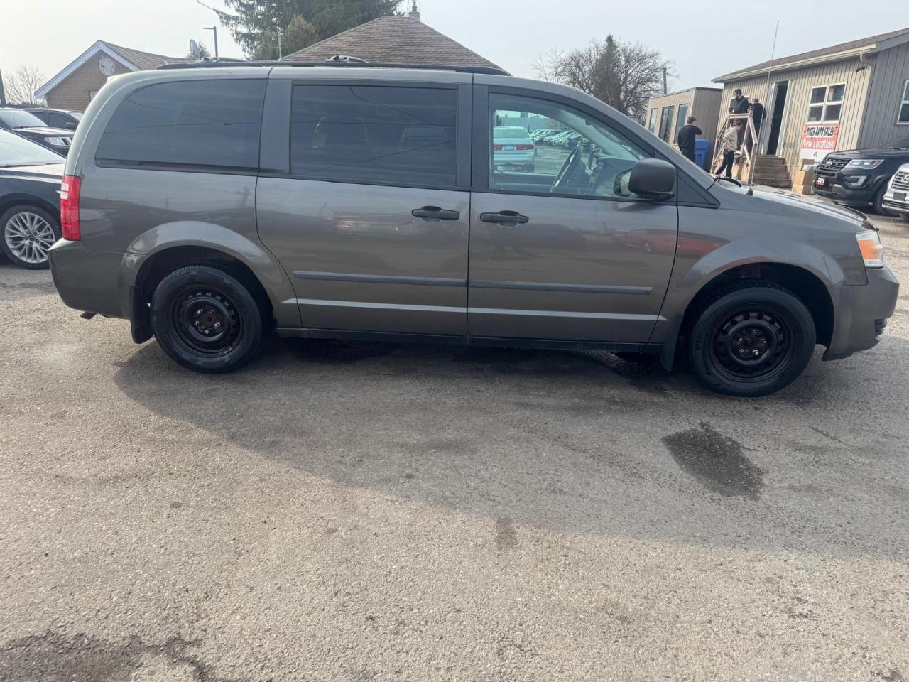 2010 Dodge Grand Caravan SE, MINIVAN, 7 PASSENGER, 3.3L V6, AS IS SPECIAL - Photo #6