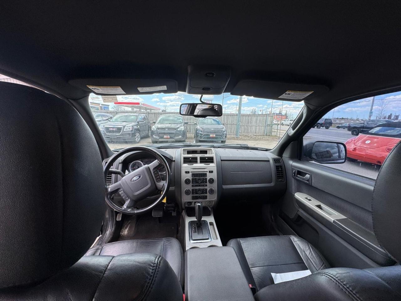2009 Ford Escape XLT, V6, LEATHER, AUTO, RUSTY FRAME, AS IS SPECIAL - Photo #11
