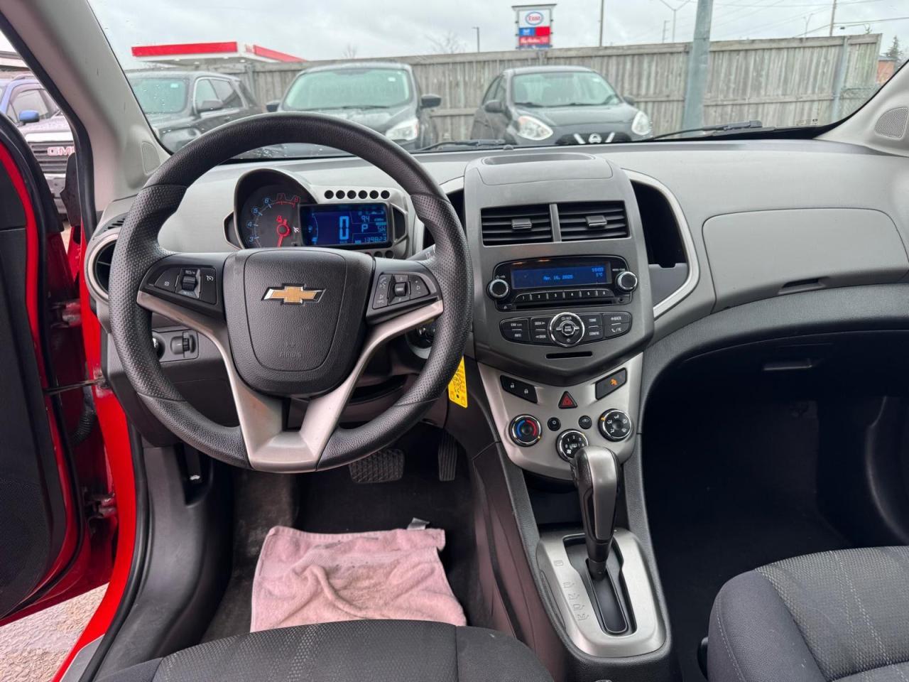 2012 Chevrolet Sonic LT, AUTO, 4 CYL, ONLY 139KMS, RUNS WELL, AS IS - Photo #12
