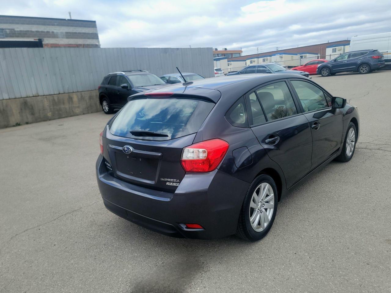 2015 Subaru Impreza 2.0i w/Touring Pkg Photo4