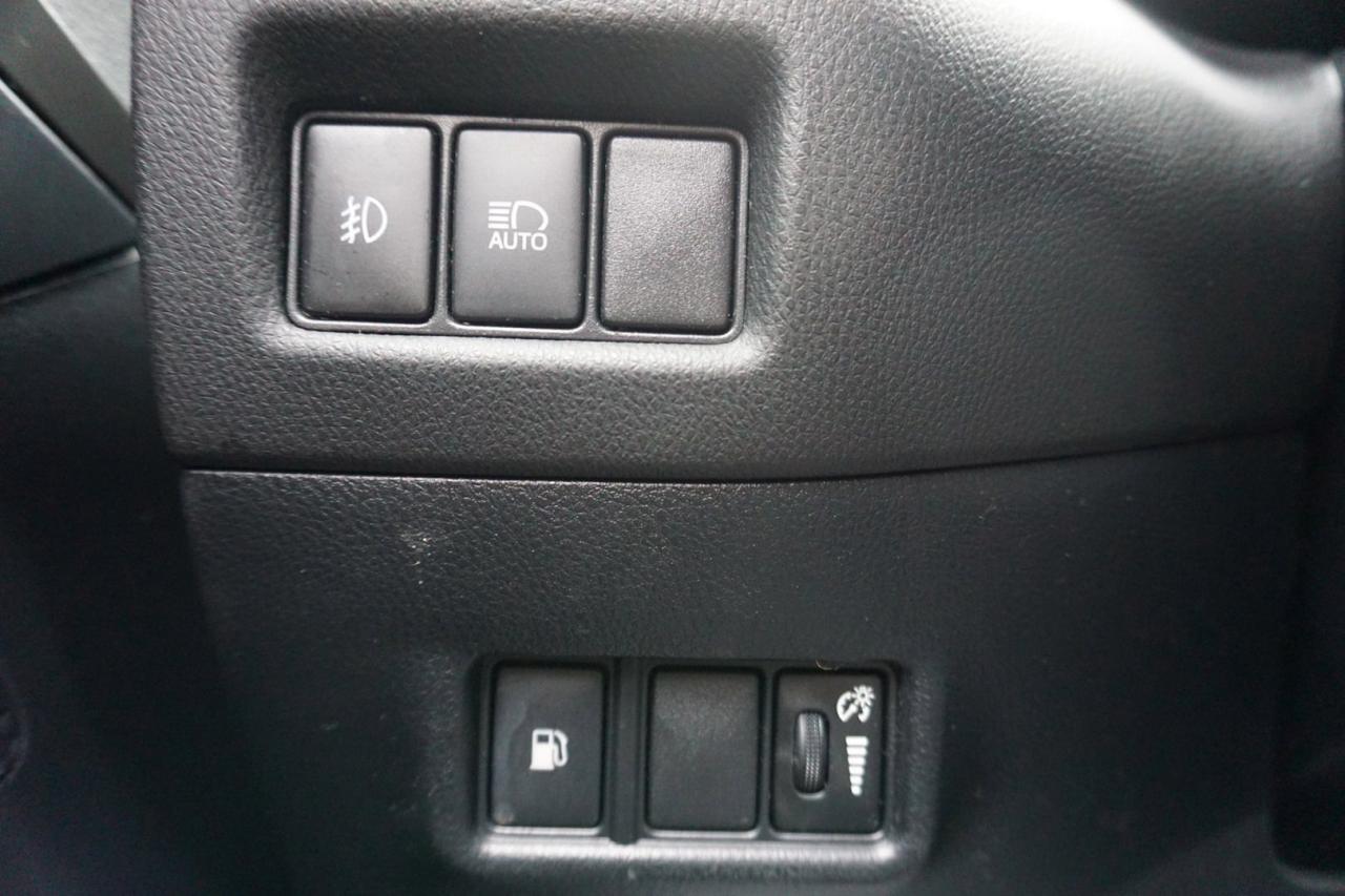 2018 Toyota C-HR XLE CERTIFIED *FREE ACCIDENT* CAMERA BLUETOOTH HEATED SEATS CRUISE ALLOYS - Photo #24