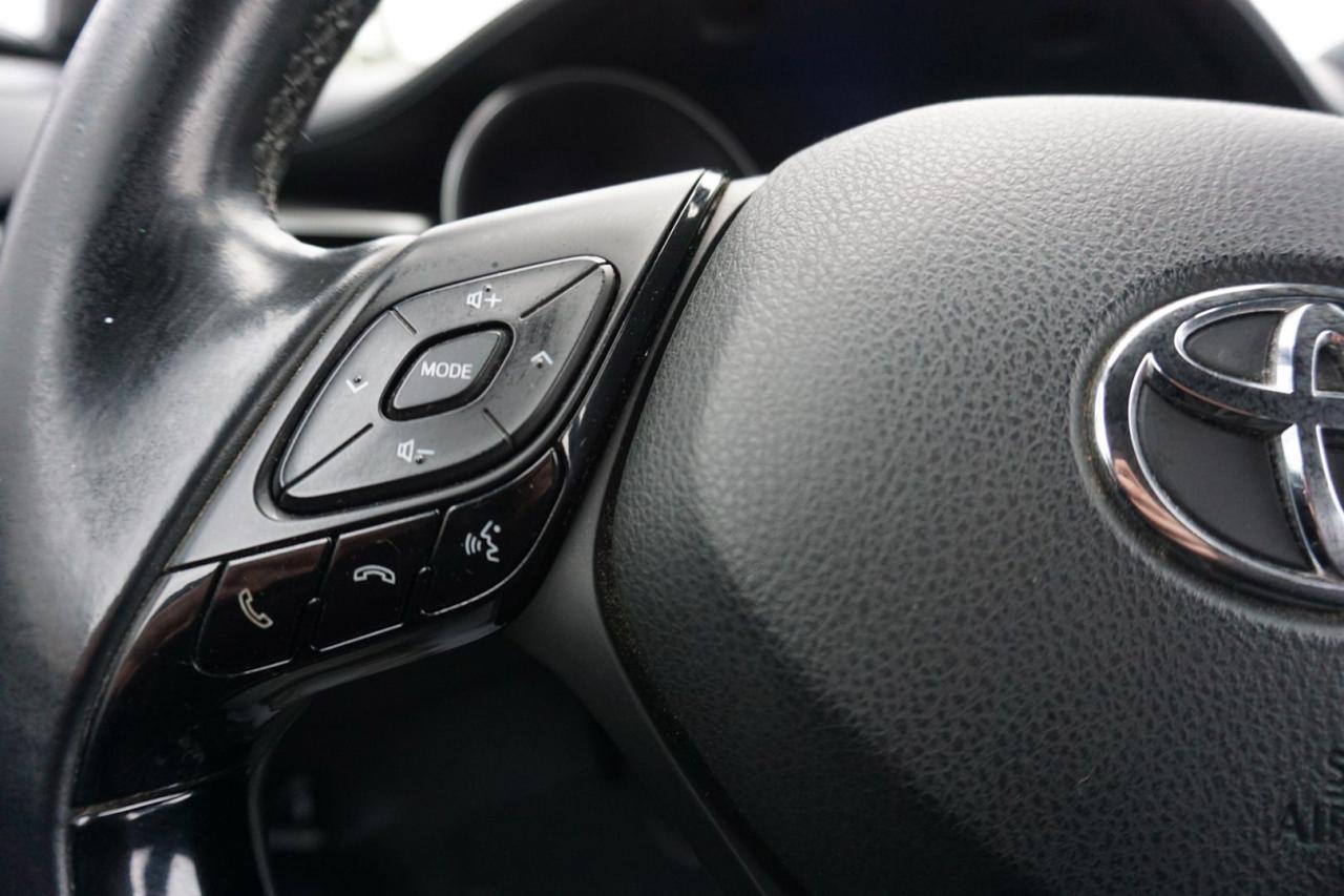 2018 Toyota C-HR XLE CERTIFIED *FREE ACCIDENT* CAMERA BLUETOOTH HEATED SEATS CRUISE ALLOYS - Photo #26