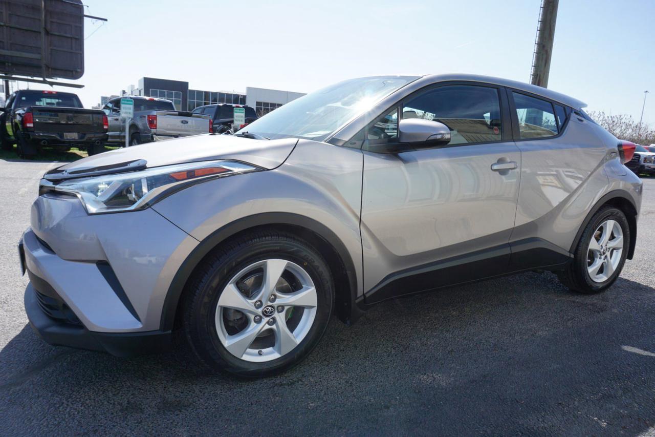 2018 Toyota C-HR XLE CERTIFIED *FREE ACCIDENT* CAMERA BLUETOOTH HEATED SEATS CRUISE ALLOYS - Photo #3