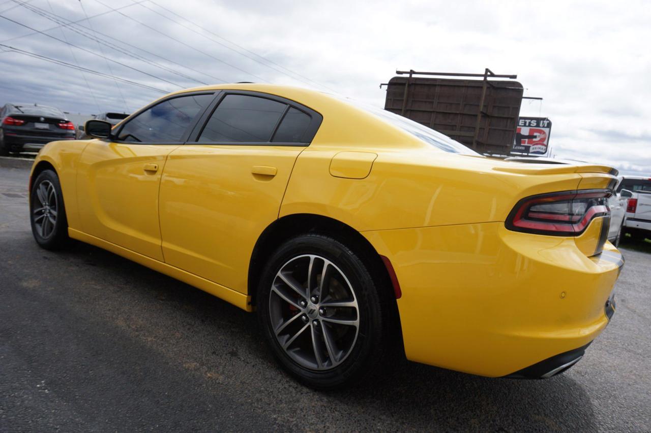 2017 Dodge Charger V6 SXT AWD CERTIFIED NAV CAMERA SUNROOF P.SENSORS BLUETOOTH CRUISE ALLOYS BEATS AUDIO - Photo #4
