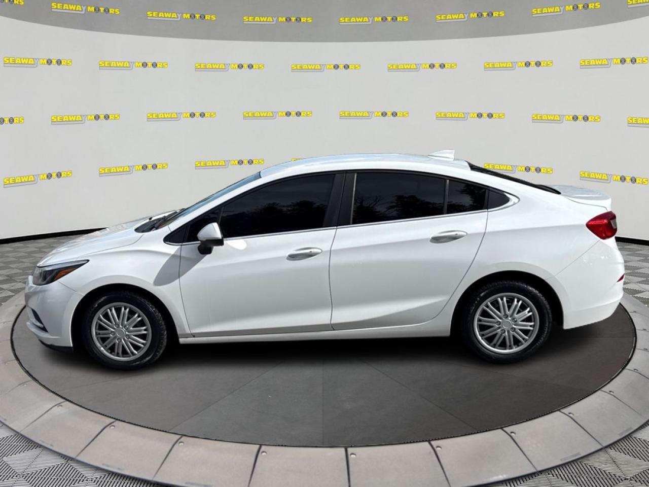 2016 Chevrolet Cruze LT AUTO - Photo #6