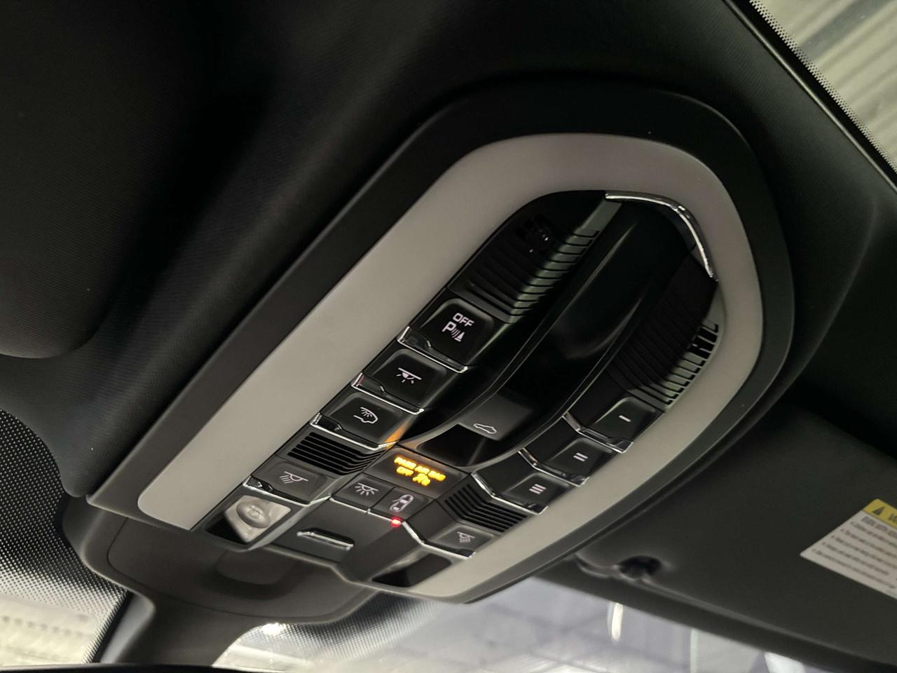 2013 Porsche Cayenne Tiptronic|AWD|NAV|LEATHER|SUNROOF|BACKUPCAMERA|+++ Photo