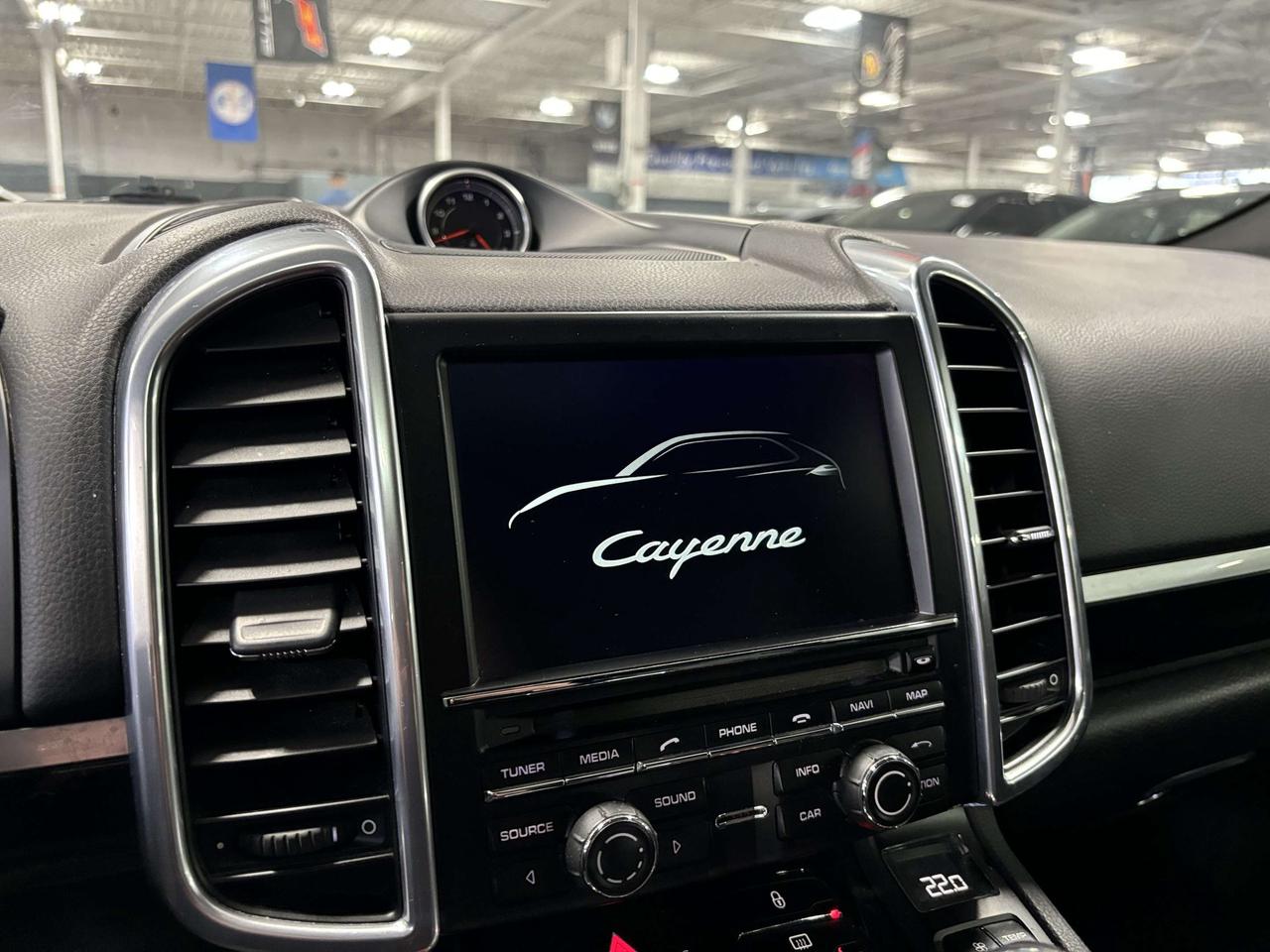 2013 Porsche Cayenne Tiptronic|AWD|NAV|LEATHER|SUNROOF|BACKUPCAMERA|+++ Photo