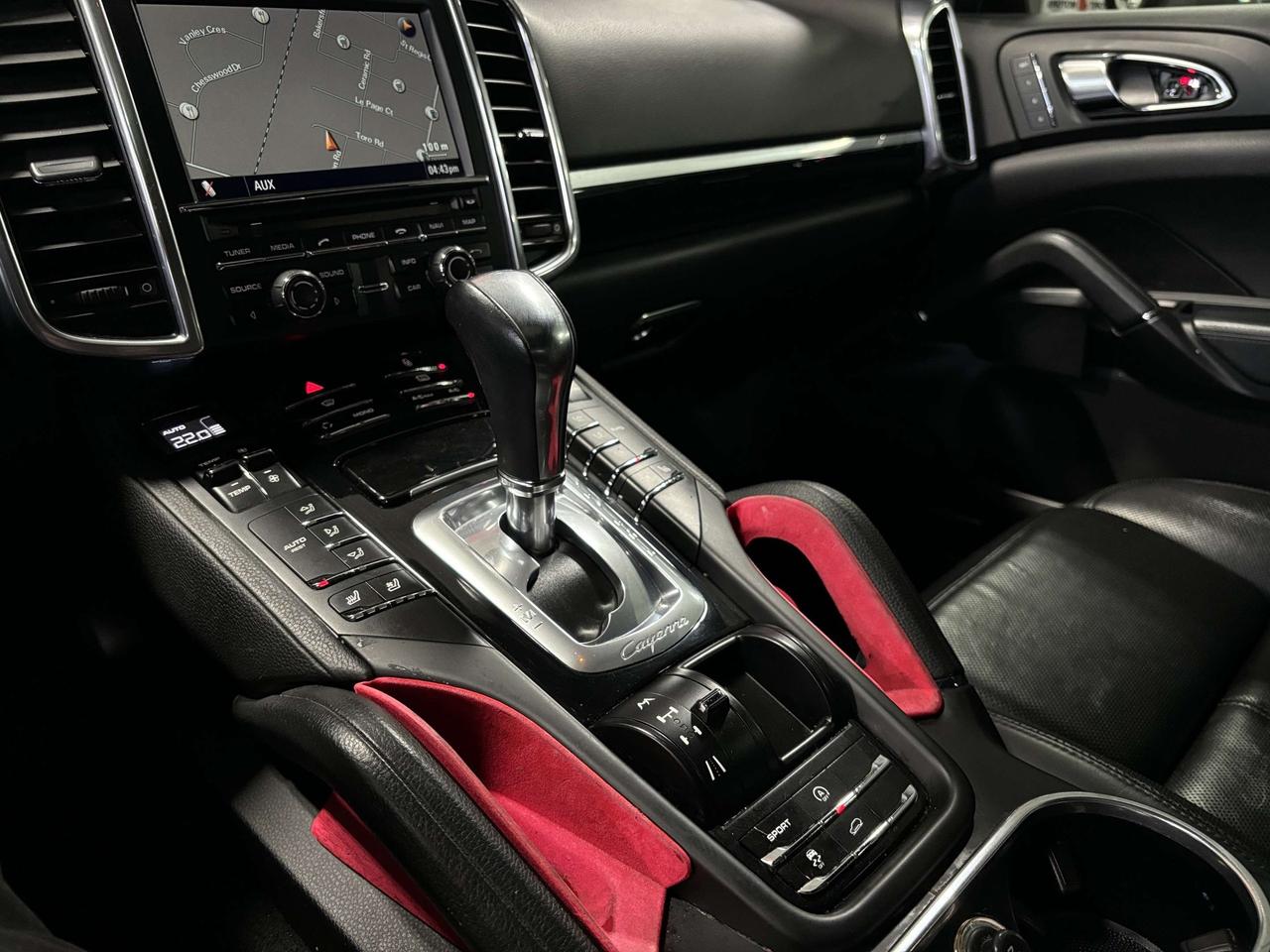 2013 Porsche Cayenne Tiptronic|AWD|NAV|LEATHER|SUNROOF|BACKUPCAMERA|+++ Photo