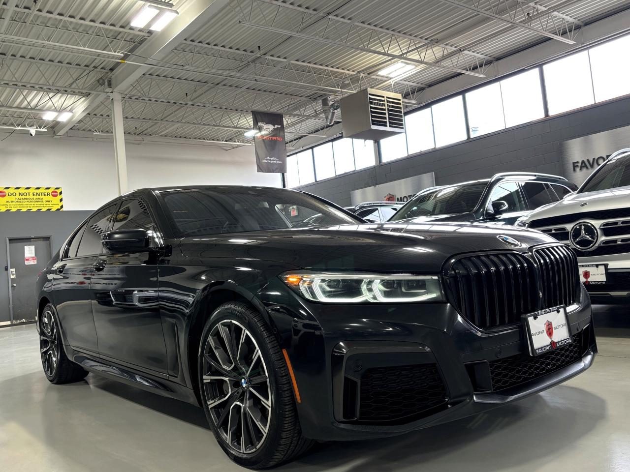 2020 BMW 7 Series 750i xDrive|MPACKAGE|NAV|MASSAGE|HUD|HARMANKARDON| - Photo #2