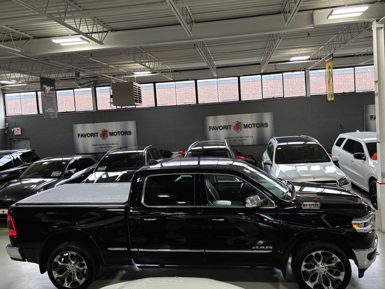 2019 RAM 1500 Limited|4X4|V8HEMI|CREW|LONGBOX|NAV|CREAMSEATS|NAV - Photo #4