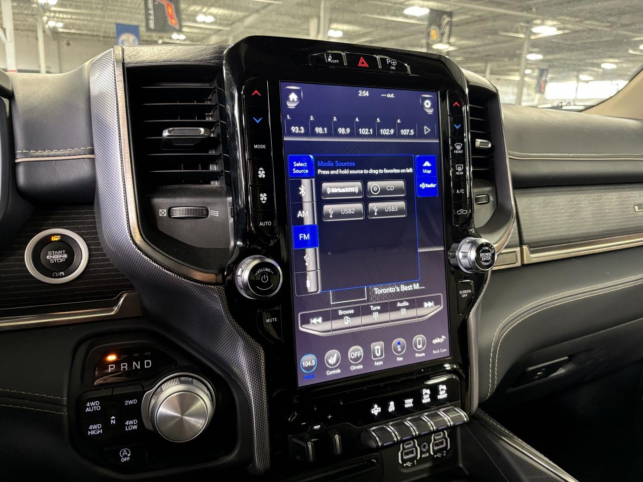 2019 RAM 1500 Limited|4X4|V8HEMI|CREW|LONGBOX|NAV|CREAMSEATS|NAV - Photo #28