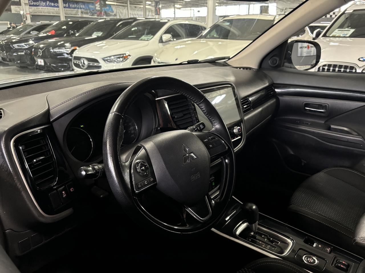 2020 Mitsubishi Outlander ES S-AWC|7PASSENGER|TOUCHSCREEN|BACKUPCAM|+++ - Photo #10