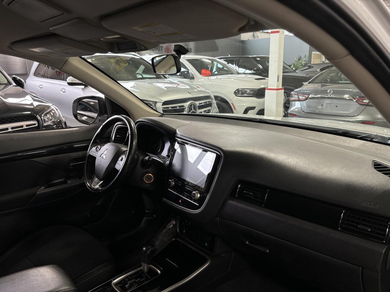 2020 Mitsubishi Outlander ES S-AWC|7PASSENGER|TOUCHSCREEN|BACKUPCAM|+++ - Photo #9