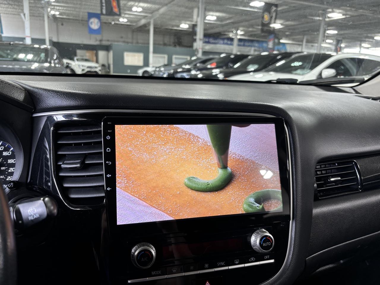 2020 Mitsubishi Outlander ES S-AWC|7PASSENGER|TOUCHSCREEN|BACKUPCAM|+++ - Photo #13