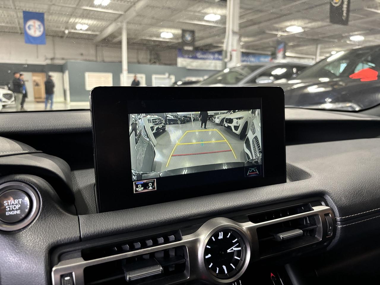 2022 Lexus IS 300 AWD|SUNROOF|ALLOYS|LEATHER|BACKUPCAM|HEATEDSEATS|+ - Photo #18