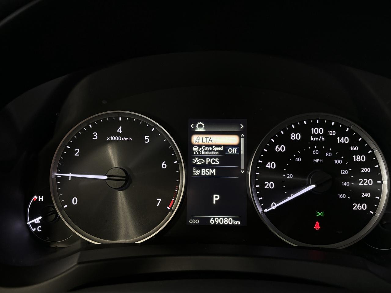 2022 Lexus IS 300 AWD|SUNROOF|ALLOYS|LEATHER|BACKUPCAM|HEATEDSEATS|+ - Photo #25