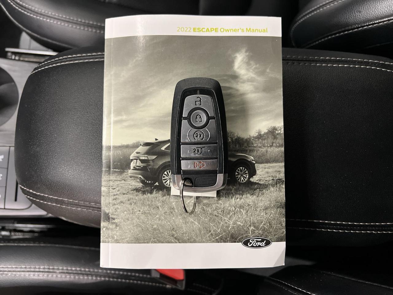 2022 Ford Escape TITANIUM AWD | 250HP ECOBOOST | HTD LEATHER | NAV Photo