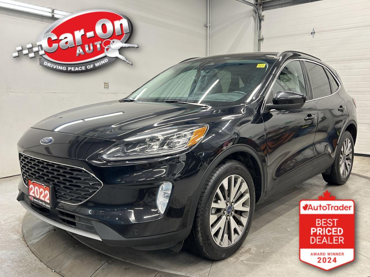 2022 Ford Escape TITANIUM AWD | 250HP ECOBOOST | HTD LEATHER | NAV Photo0