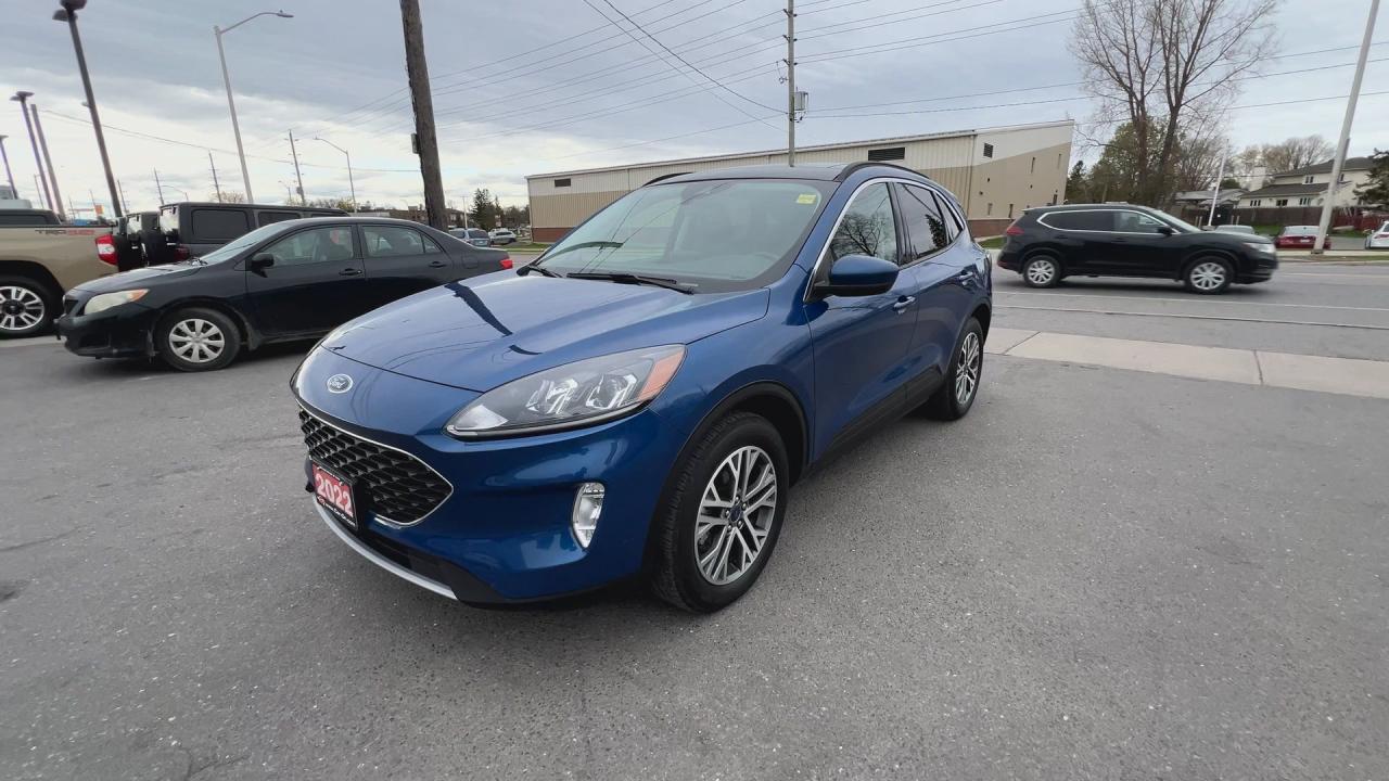 2022 Ford Escape SEL AWD| LEATHER| PANO ROOF| HTD SEATS| NAV Photo3