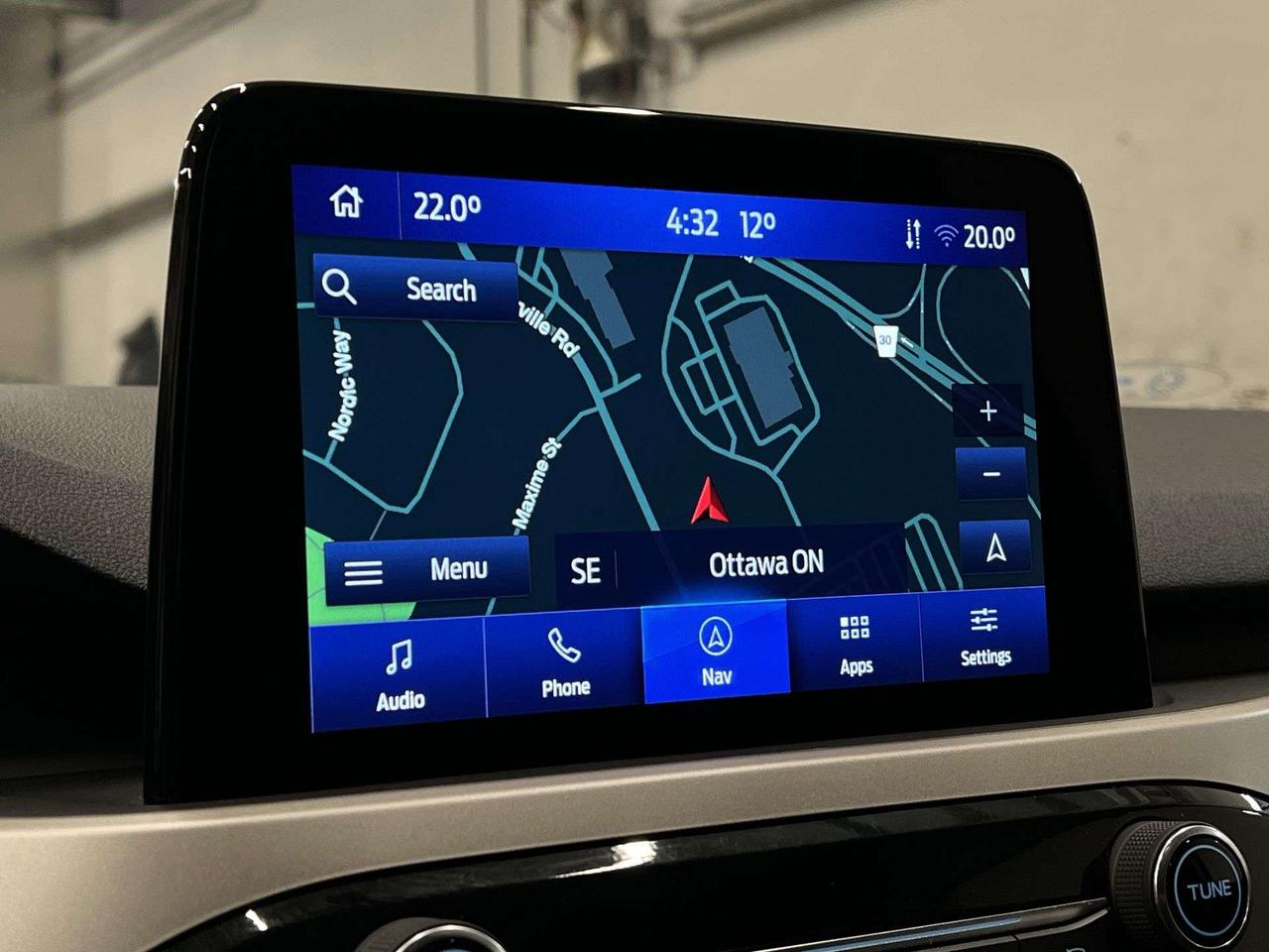 2022 Ford Escape SEL AWD| LEATHER| PANO ROOF| HTD SEATS| NAV Photo