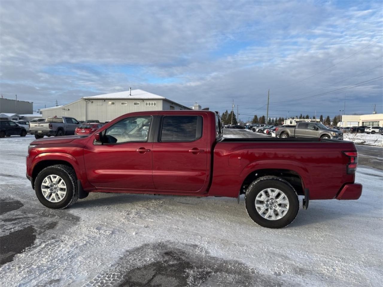 2022 Nissan Frontier Crew Cab SV  Heated Steering Wheel - $296 B/W Photo