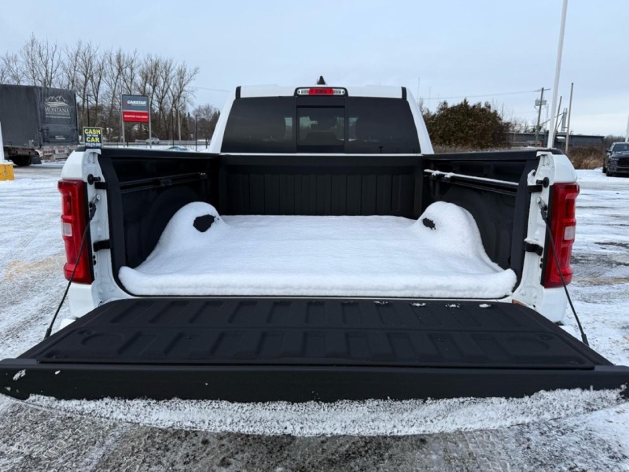 2025 RAM 1500 Big Horn Photo