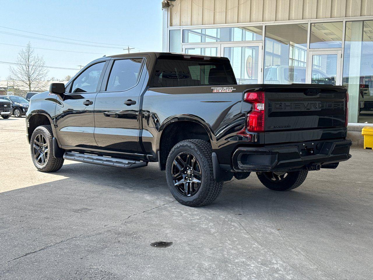 2023 Chevrolet Silverado 1500 Custom Trail Boss - Photo #32