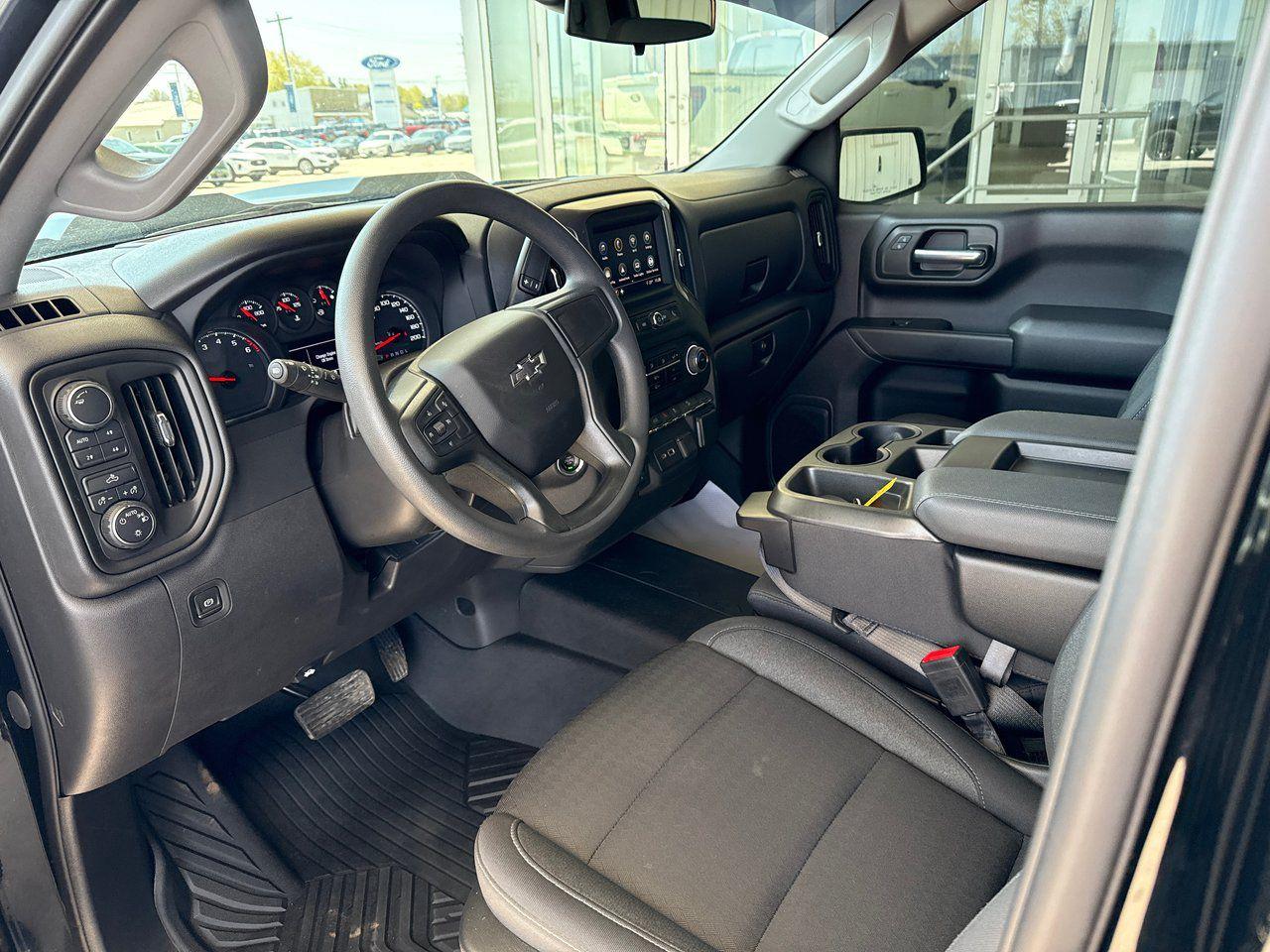 2023 Chevrolet Silverado 1500 Custom Trail Boss - Photo #13