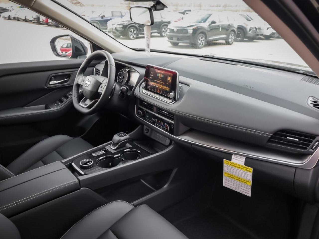 2025 Nissan Rogue Midnight Edition  - Moonroof Photo