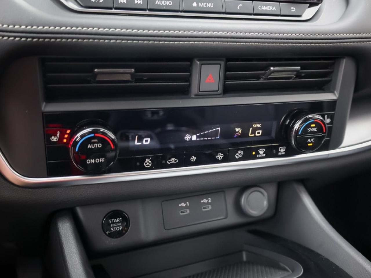 2025 Nissan Rogue Midnight Edition  - Moonroof Photo