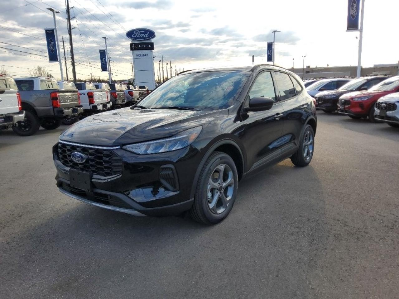 2025 Ford Escape ST-Line Photo0