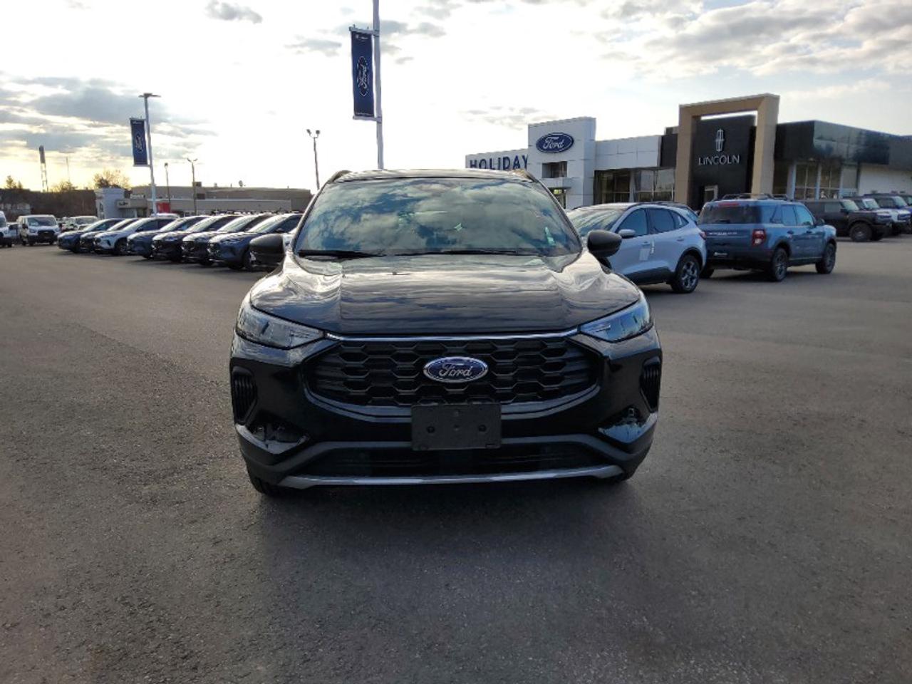 2025 Ford Escape ST-Line Photo