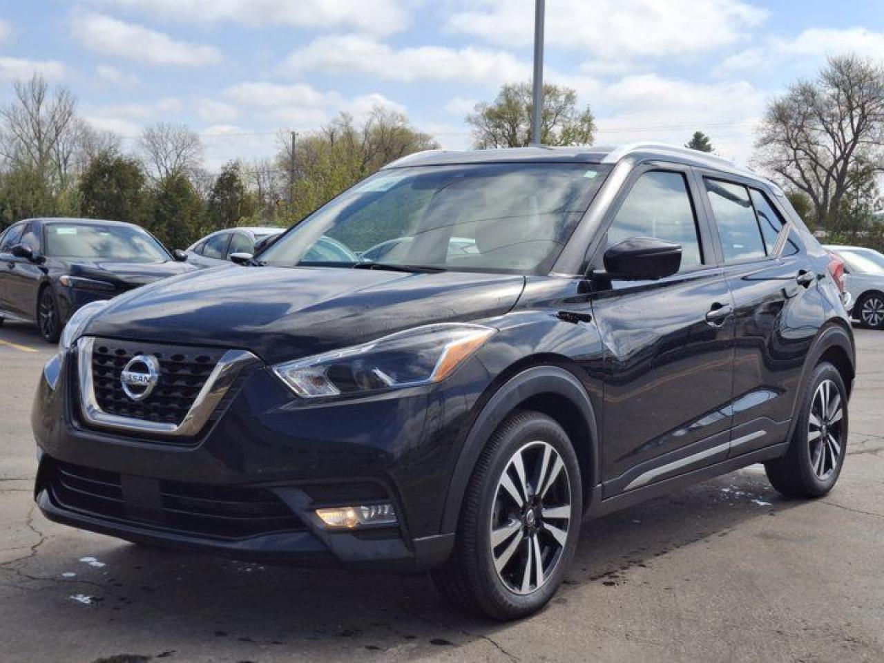 Used 2020 Nissan Kicks SR | Leather | 360 Camera | Bose | CarPlay + Android | Heated Seats | Alloy Wheels and More ! for sale in Guelph, ON