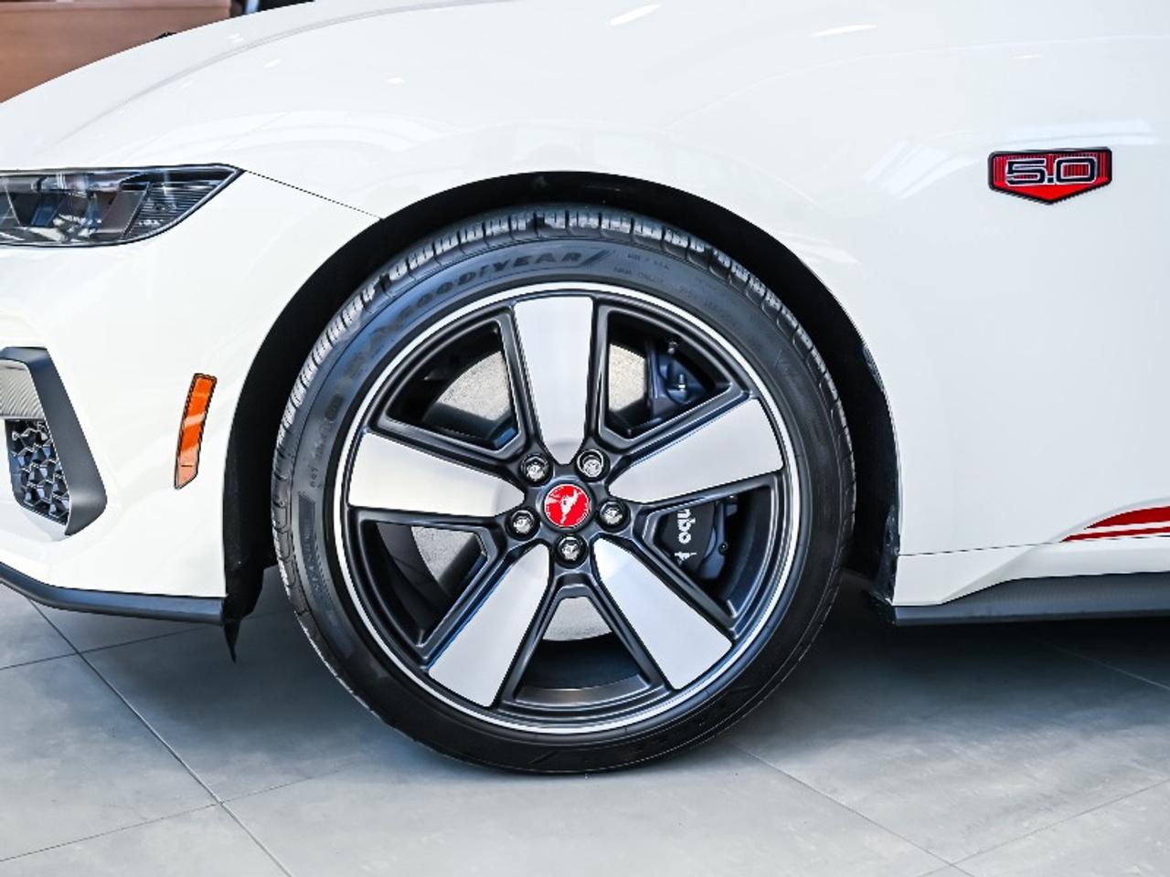 2025 Ford Mustang GT Premium Photo