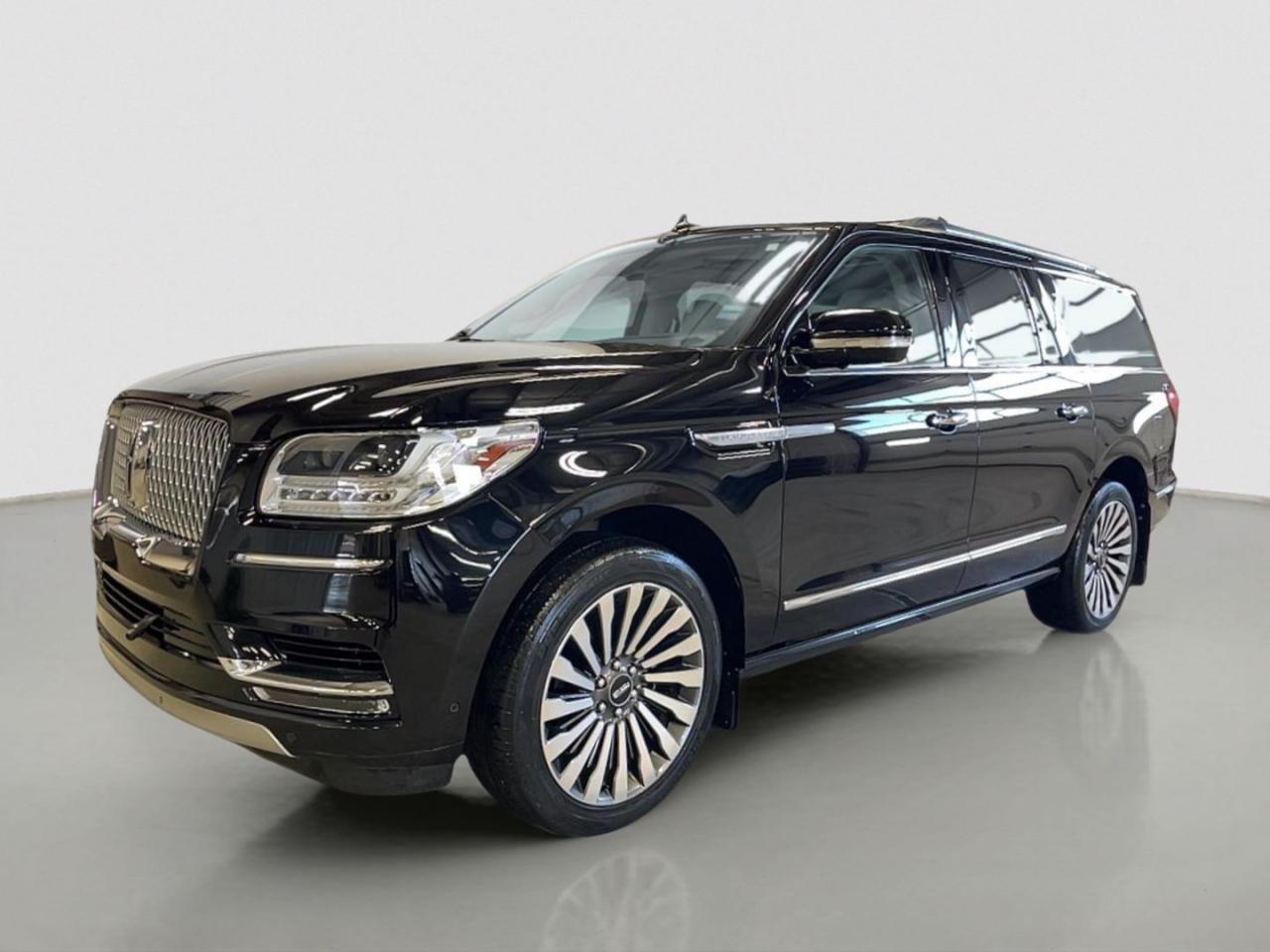 Used 2019 Lincoln Navigator Reserve 4x4 for sale in Moose Jaw, SK