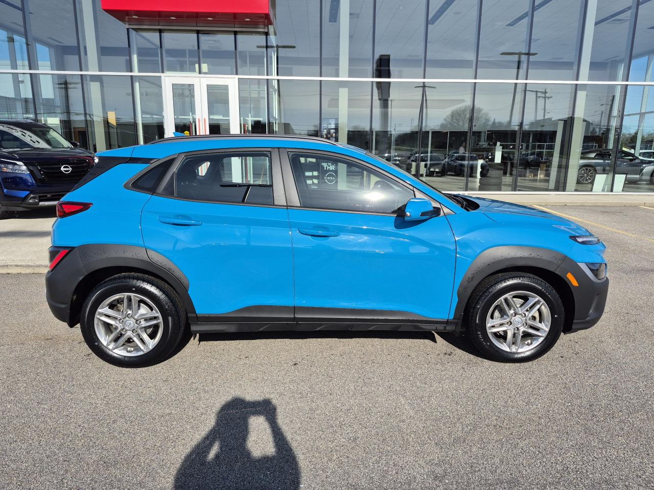 2022 Hyundai KONA Essential Photo5