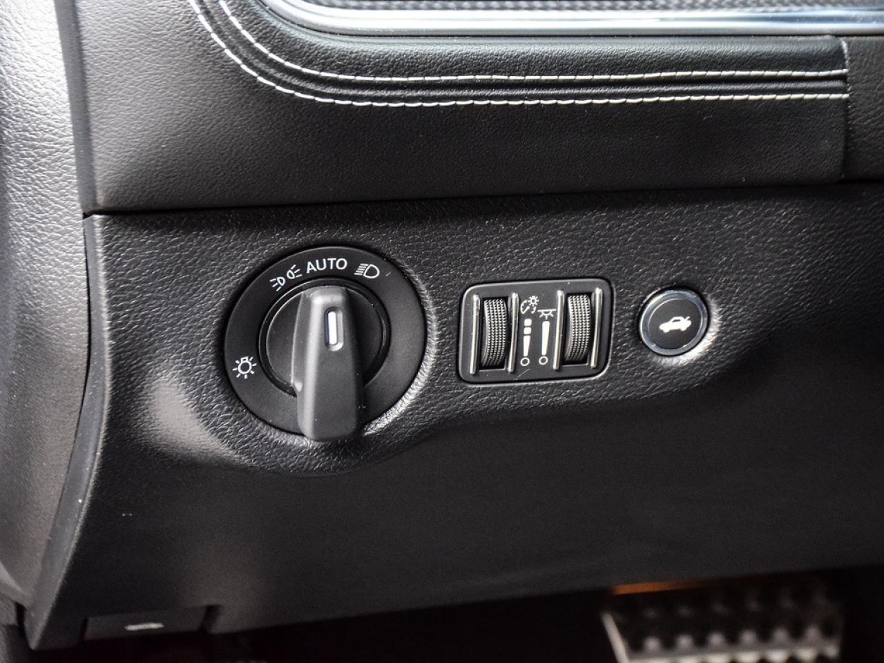 2021 Dodge Challenger SRT Hellcat |HELLCAT|LAGUNALEATHER|717HP|HKSOUND|8.4NAV| Photo