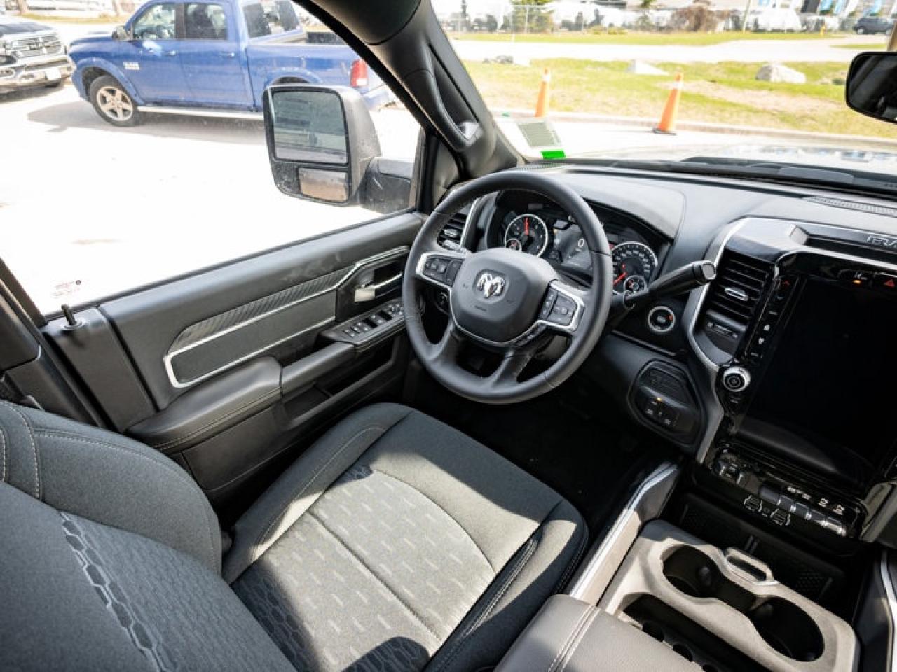 2025 RAM 2500 Big Horn Photo