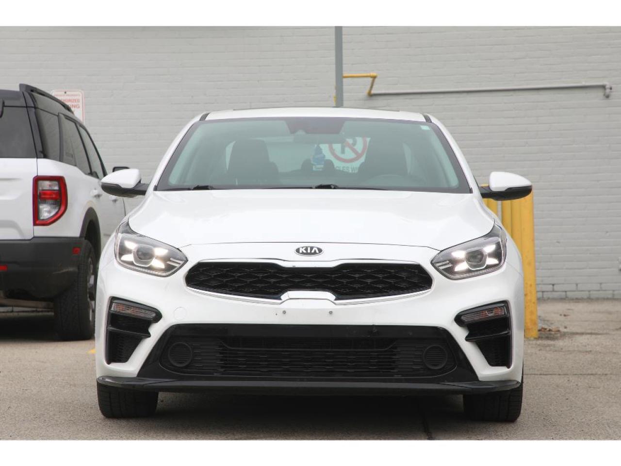 2021 Kia Forte EX Photo4