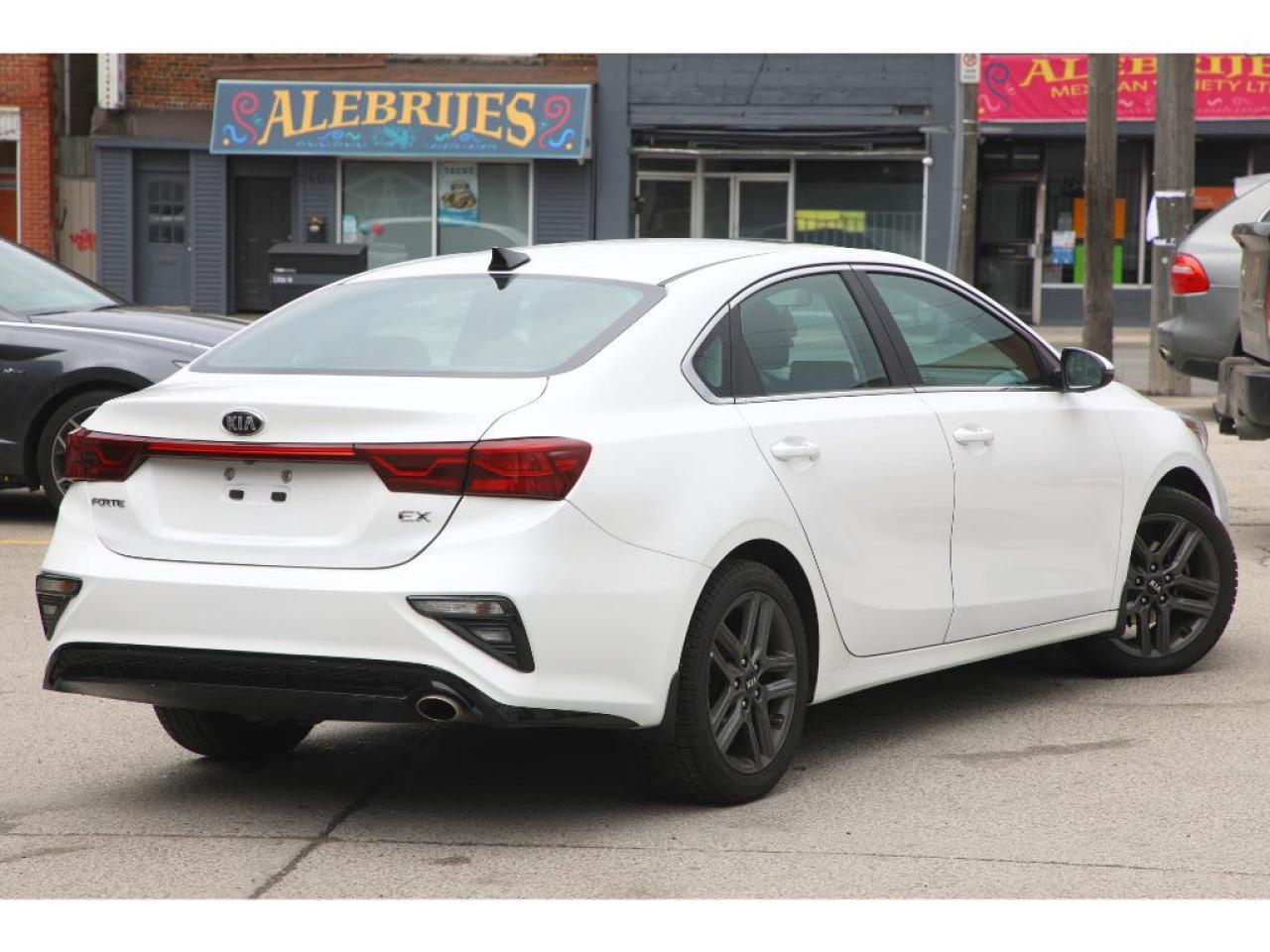 2021 Kia Forte EX Photo3