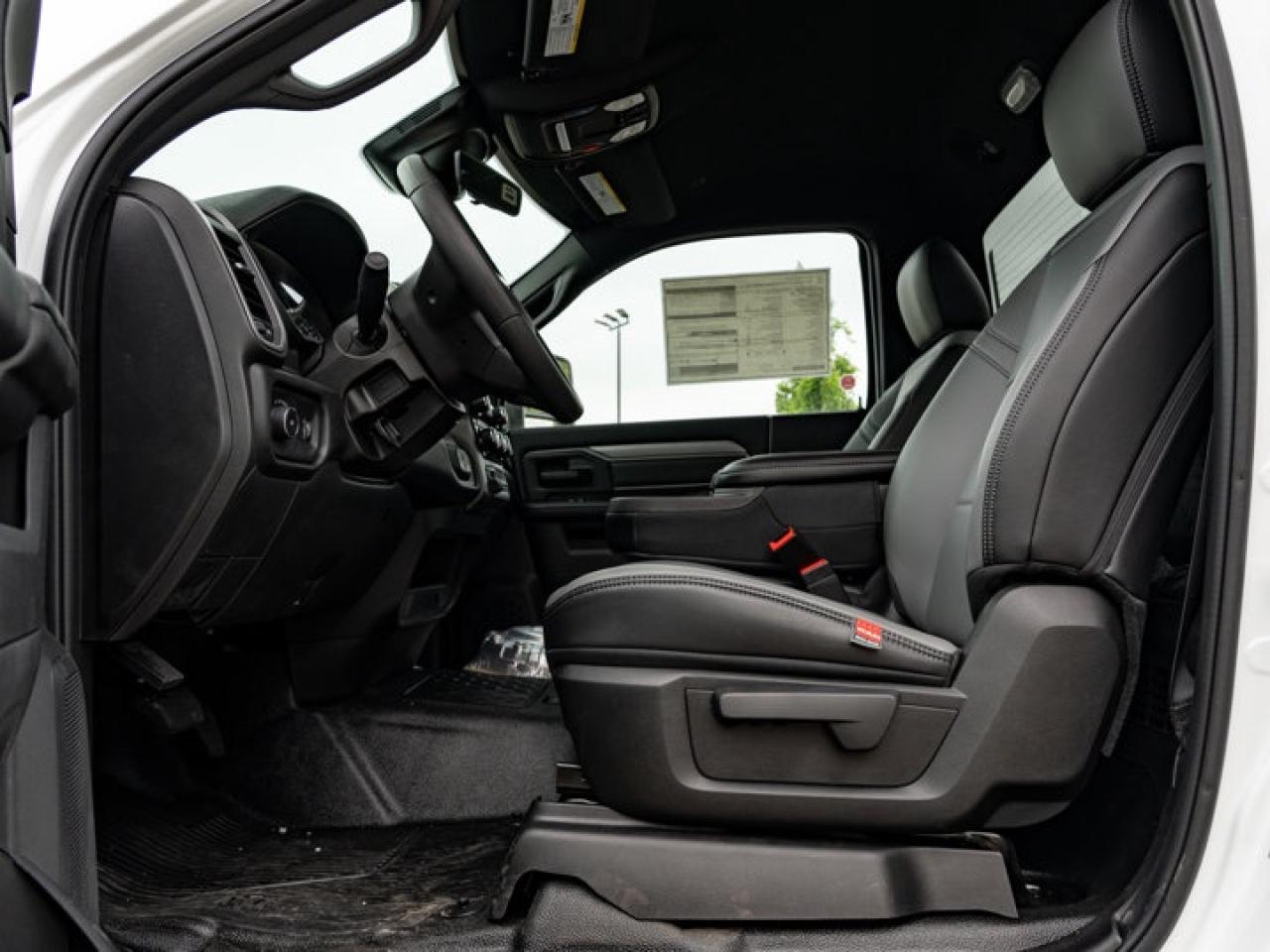 2025 RAM 4500 Chassis Tradesman Photo