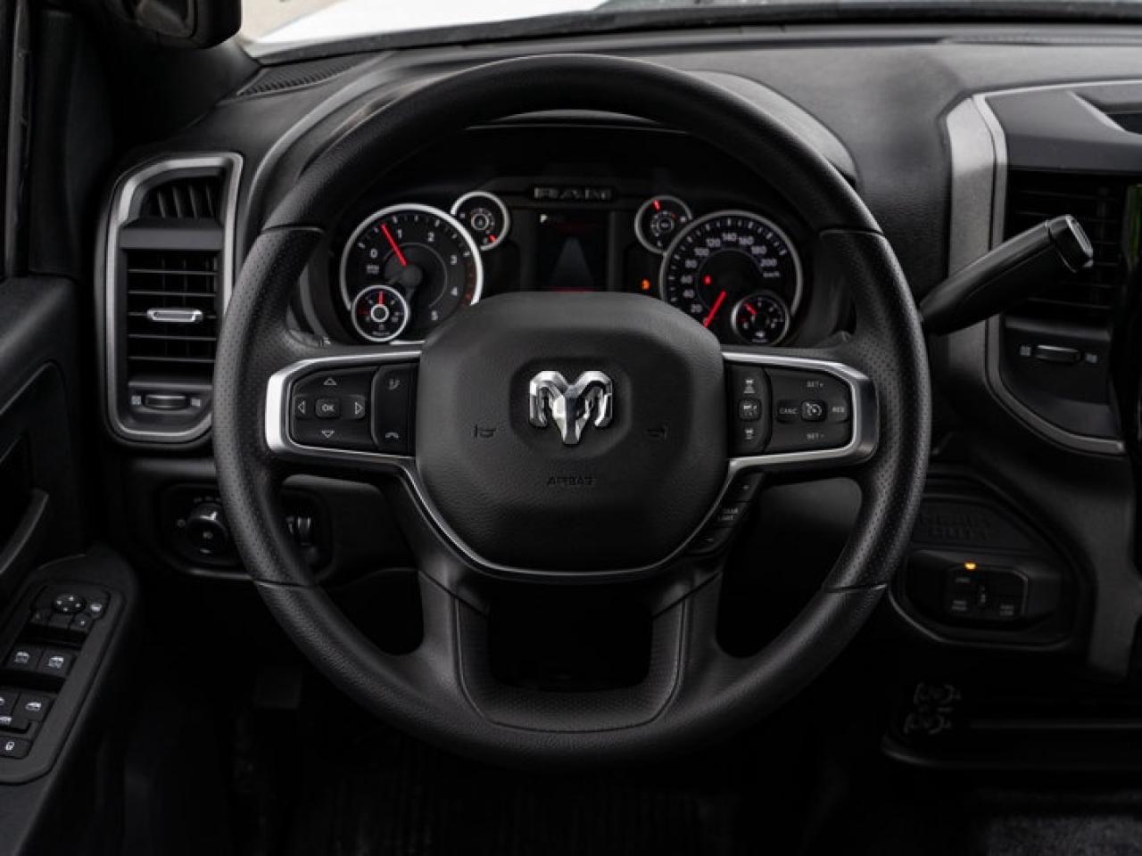 2025 RAM 5500 Chassis Tradesman Photo