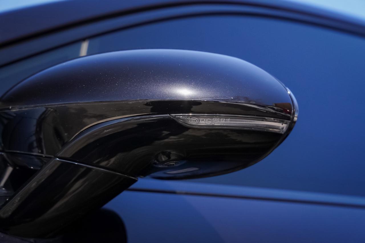 2020 Porsche Panamera GTS | AWD | Well Equipped Photo