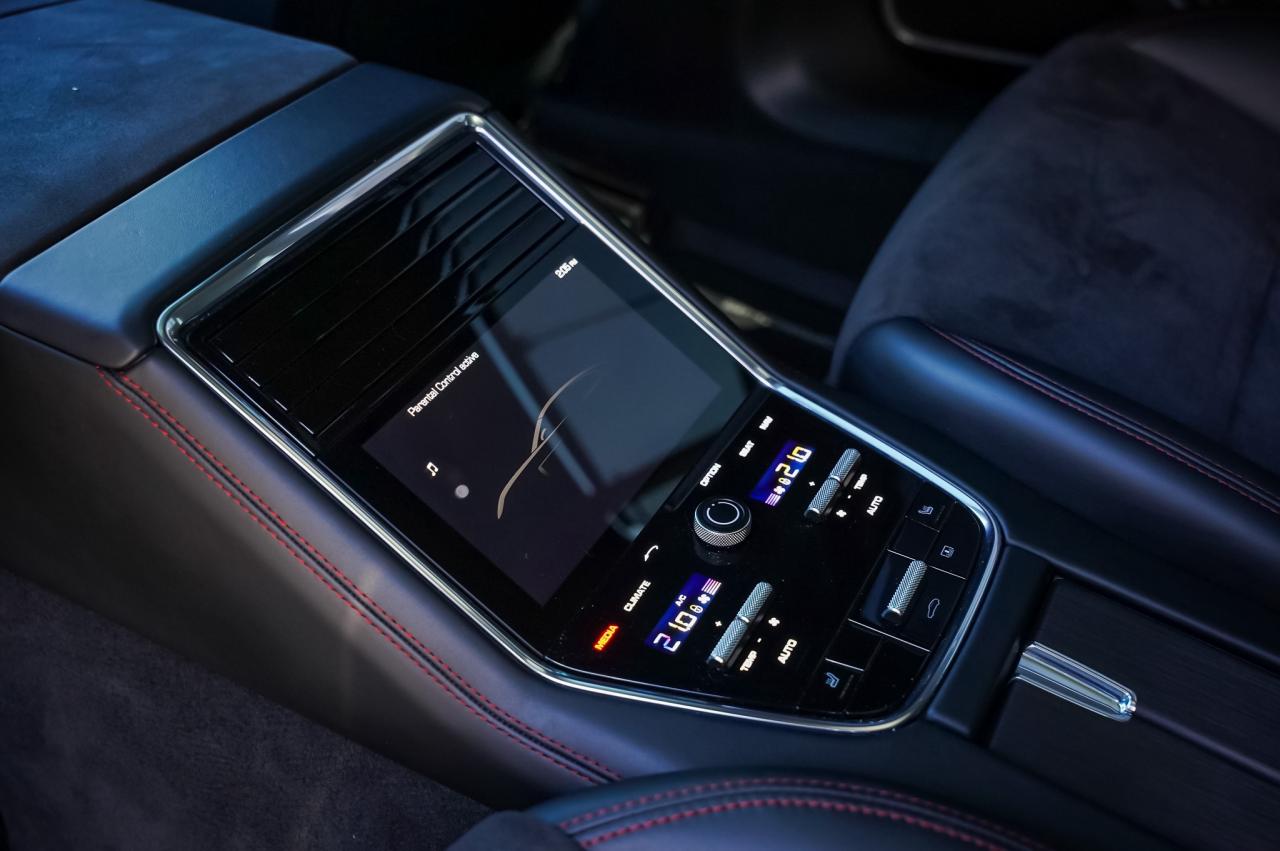 2020 Porsche Panamera GTS | AWD | Well Equipped Photo