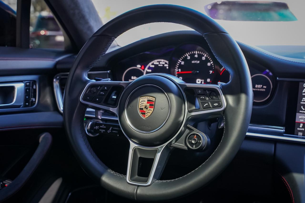 2020 Porsche Panamera GTS | AWD | Well Equipped Photo
