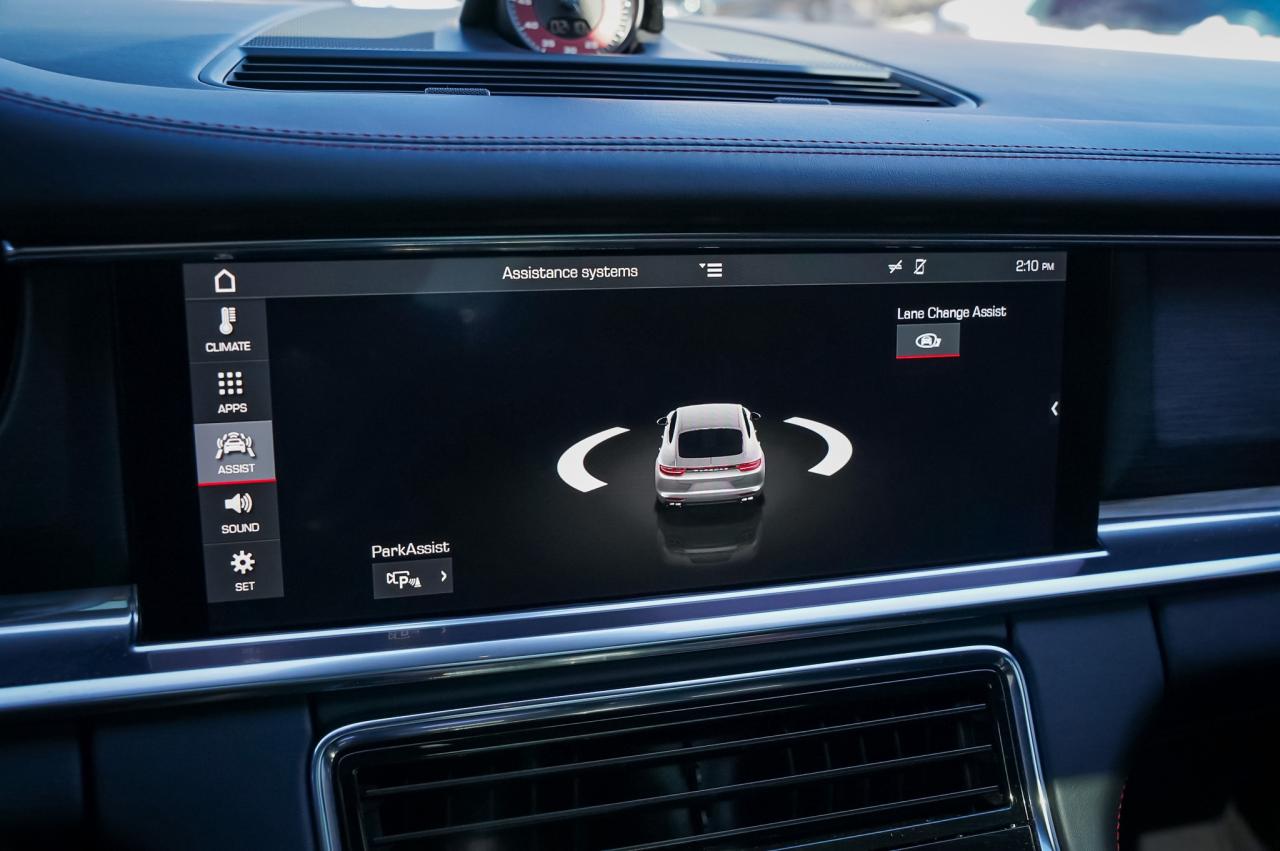 2020 Porsche Panamera GTS | AWD | Well Equipped Photo