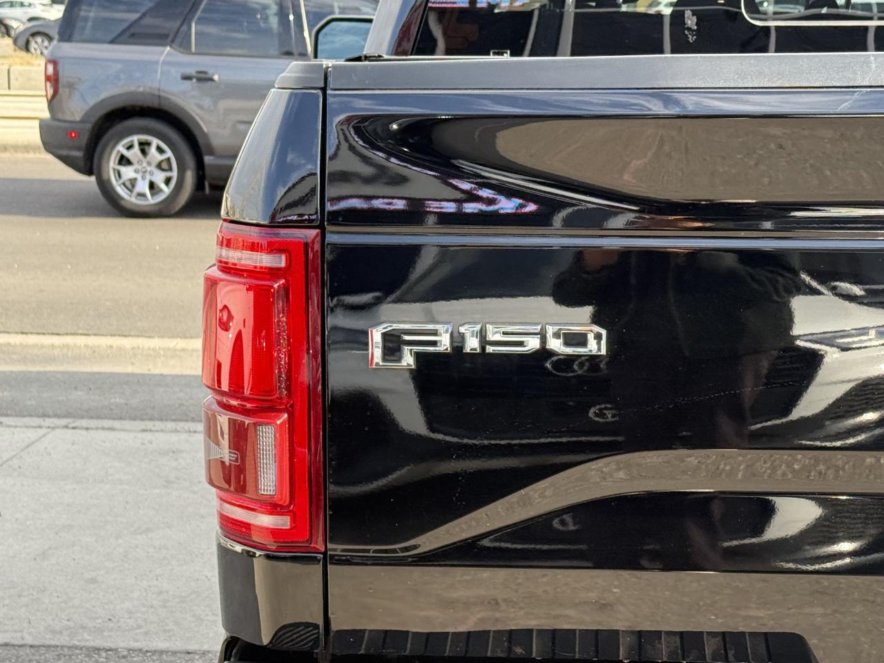 2017 Ford F-150 LARIAT 5.0 V8 | SONY SOUND | PANO | LOADED - Photo #11