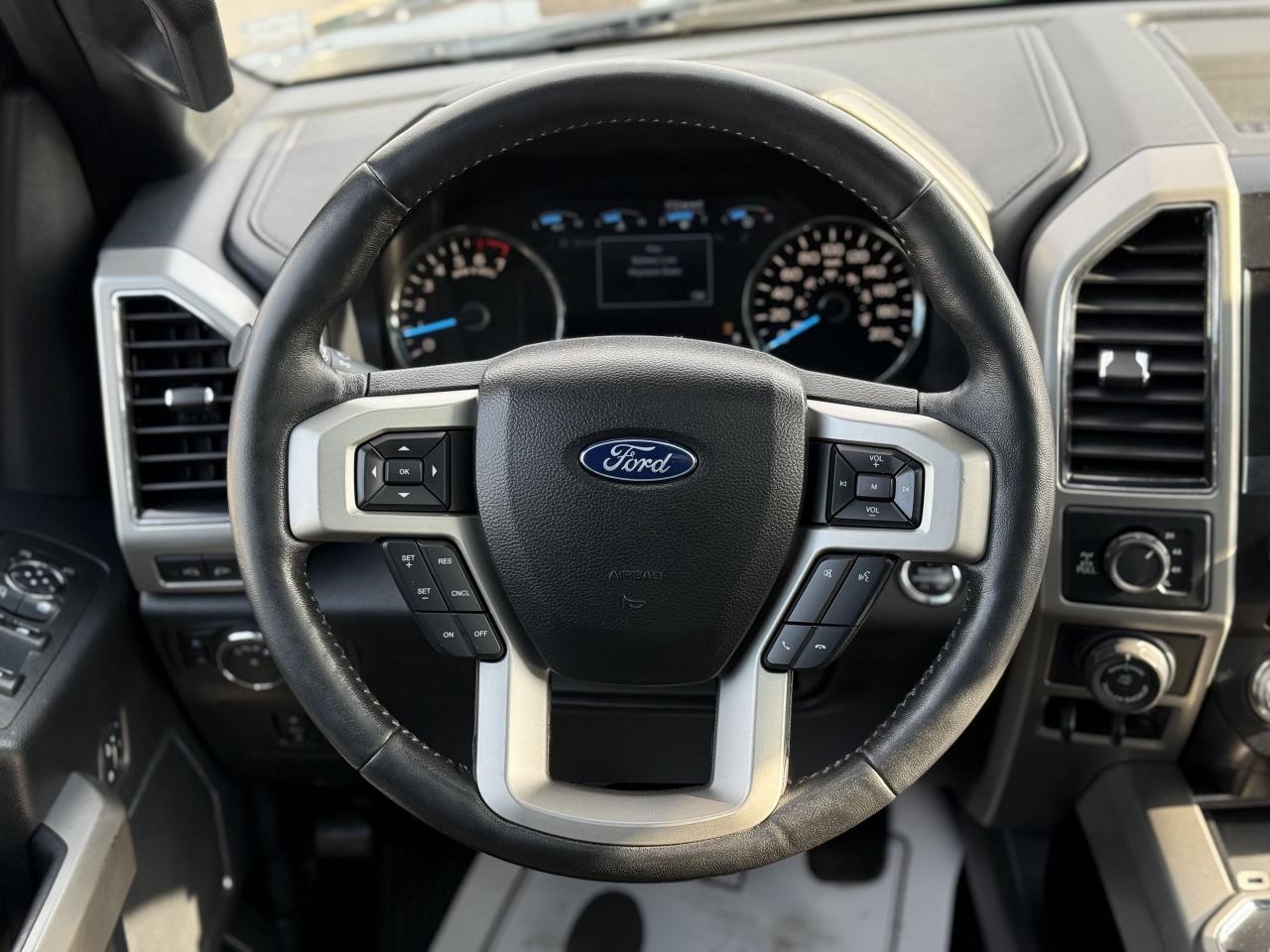 2017 Ford F-150 LARIAT 5.0 V8 | SONY SOUND | PANO | LOADED - Photo #19
