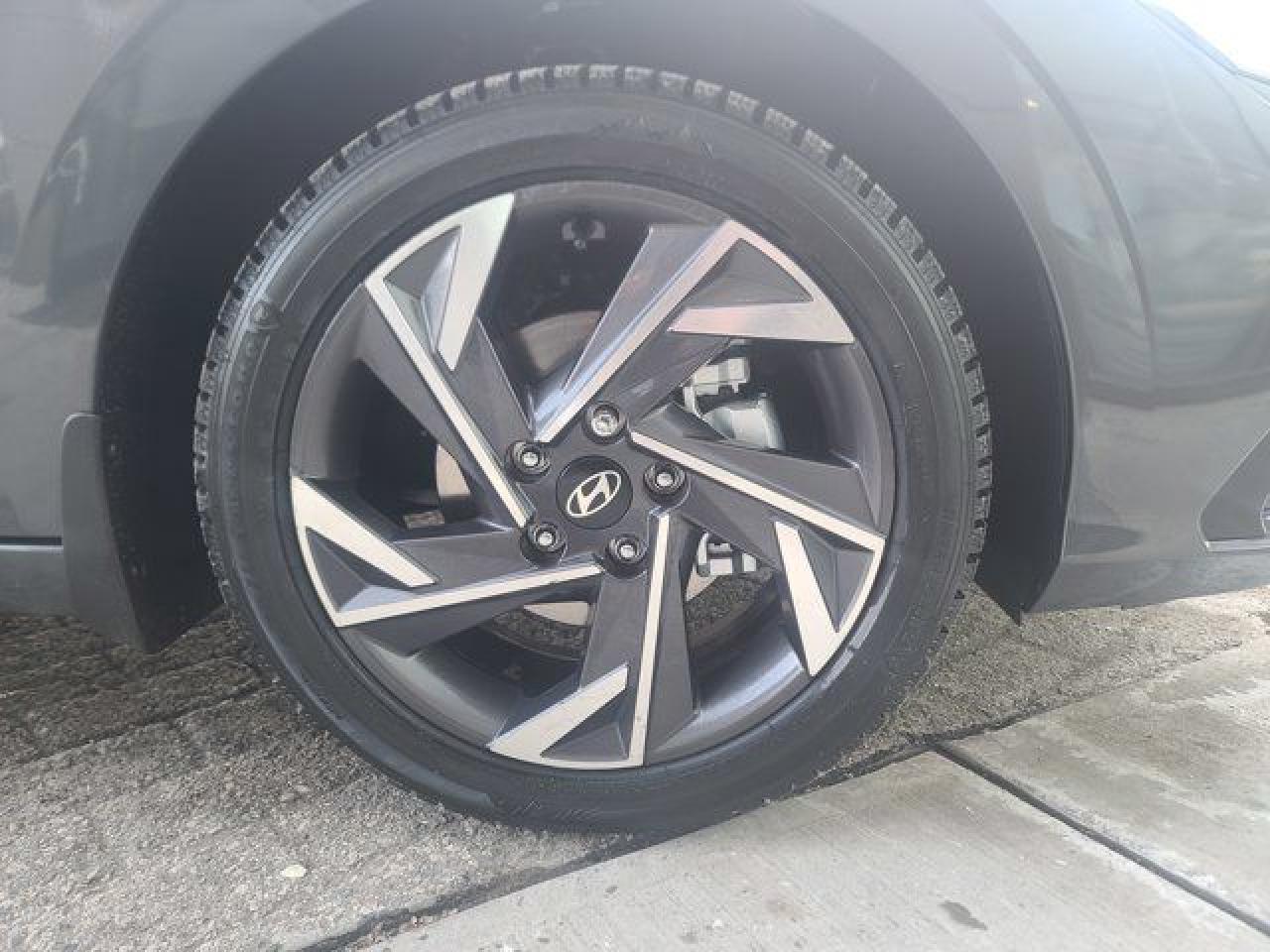 New 2025 Hyundai Elantra Hybrid Luxury for sale in Calgary, AB