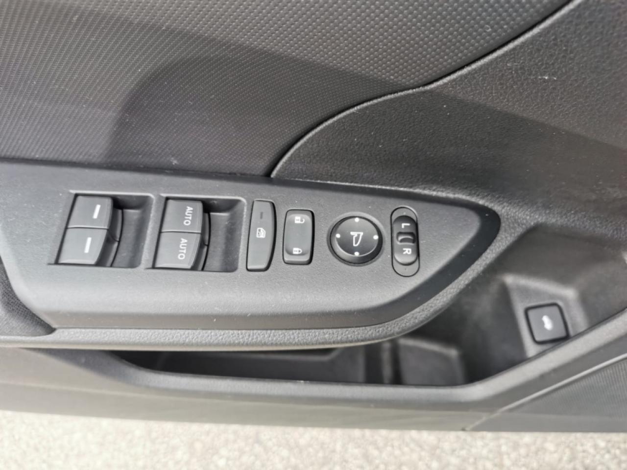2019 Honda Civic LX - Photo #10